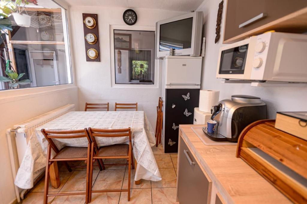 Apartamento Casa Maria Constanţa Exterior foto